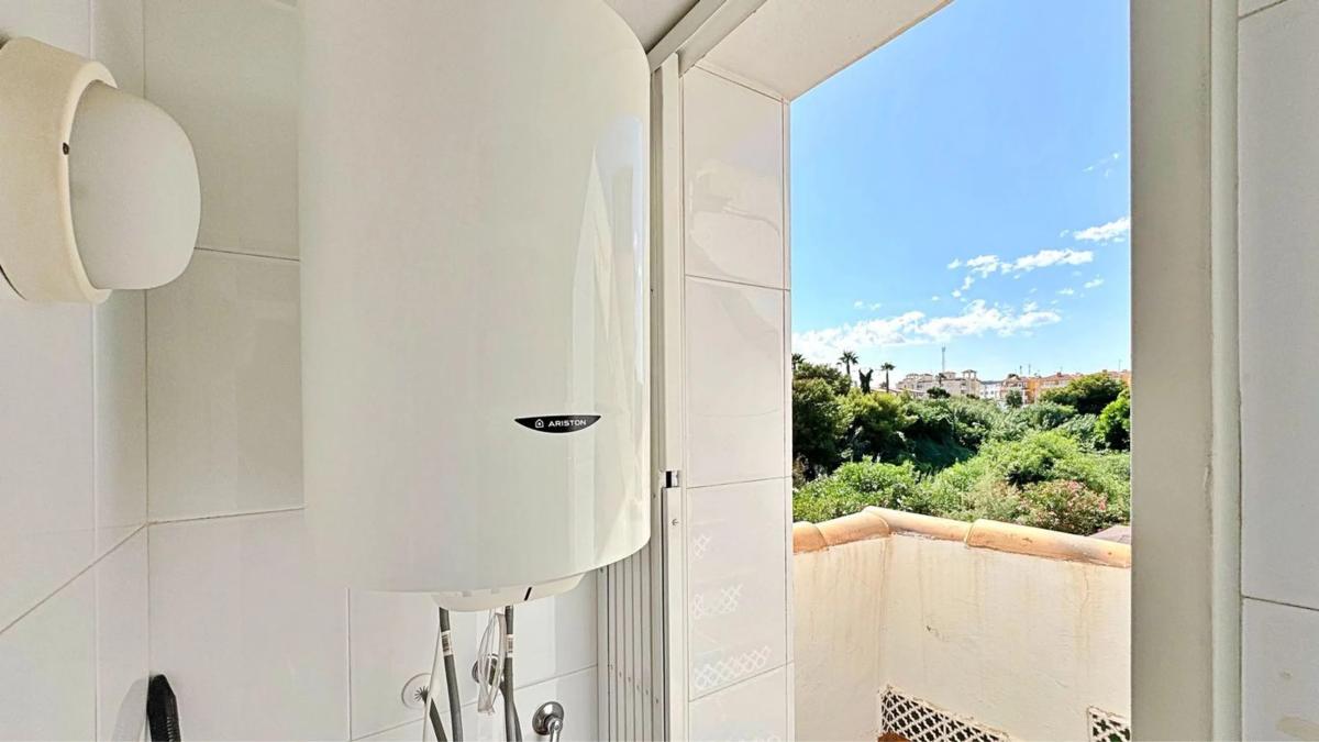Venta de piso en Calle Alhambra, 19, Orihuela
 photo 2