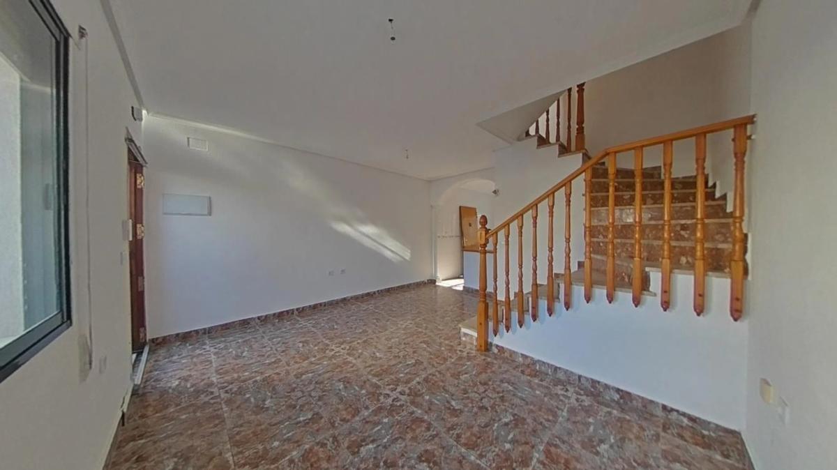 Properties for sale and rent in Spain photo 2