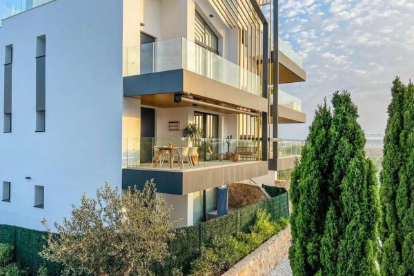 Venta de piso en Barrio Las Colinas Golf, Orihuela
photo 1