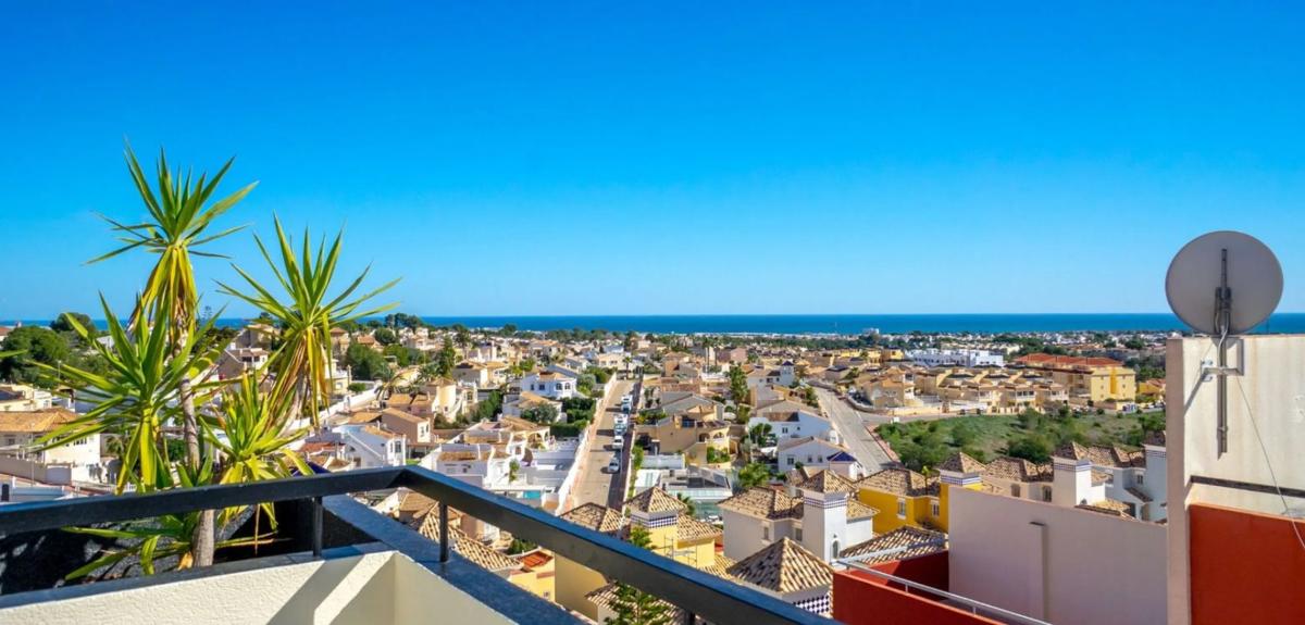 Venta de chalet independiente en Barrio Las Filipinas, Orihuela
photo 2