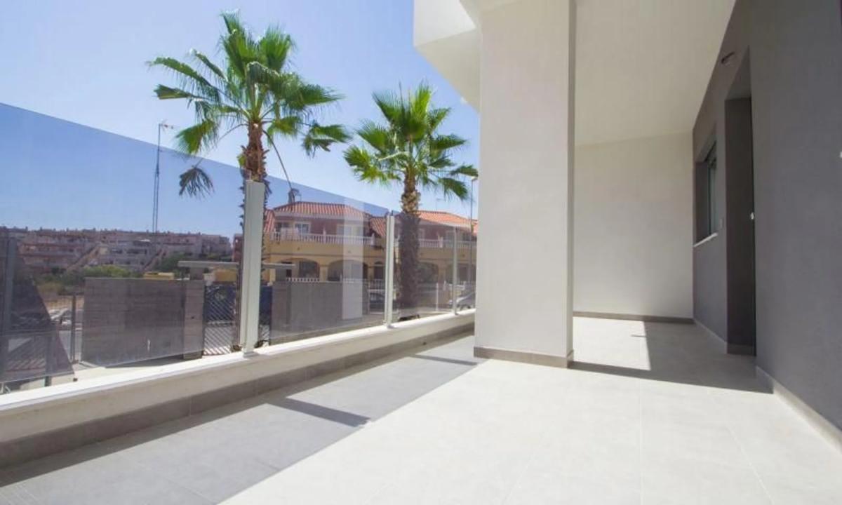Venta de piso en Barrio Las Filipinas, Orihuela
photo 1