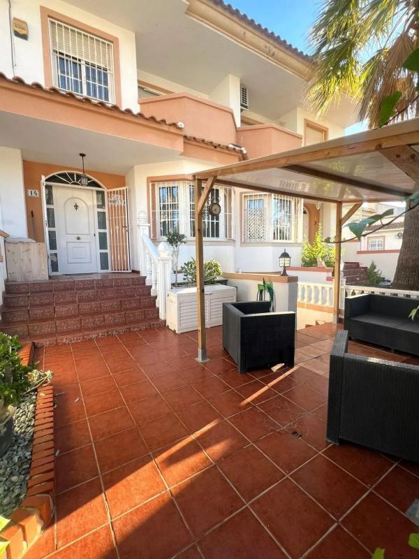 Venta de chalet adosado en  Barrio Las Filipinas , Orihuela photo 3