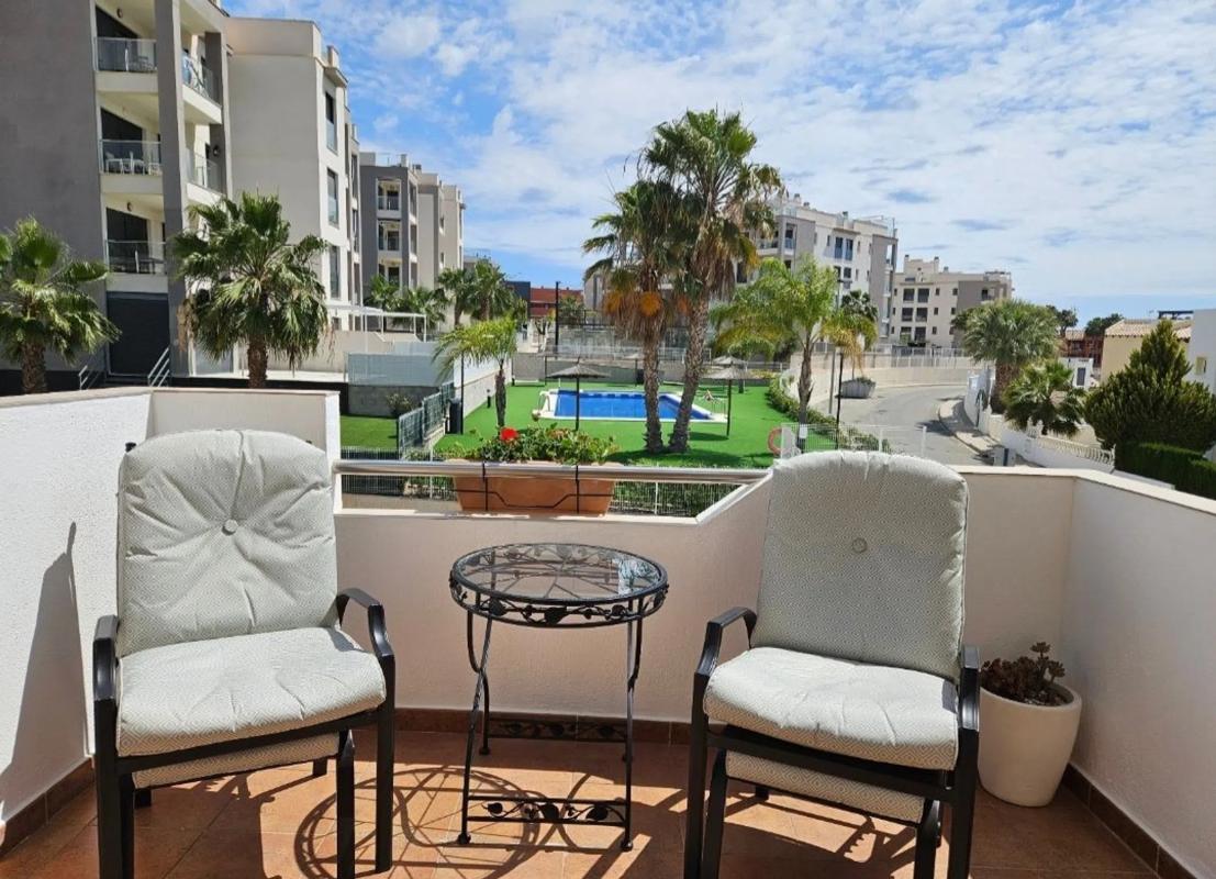 Venta de piso en Calle Luisa Fernanda s/n, Orihuela
photo 1