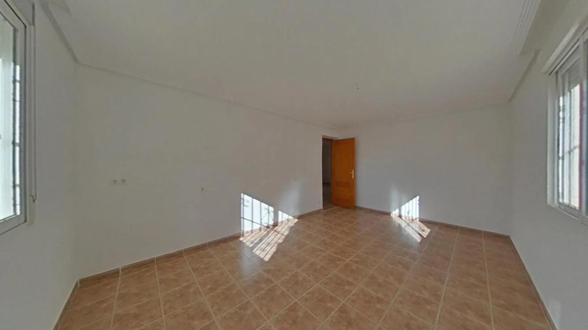 Properties for sale and rent in Spain photo 4