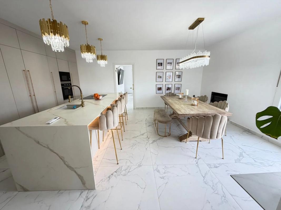 Sale of independent chalet in Calle los Pirineos, 1, Orihuela
photo 5