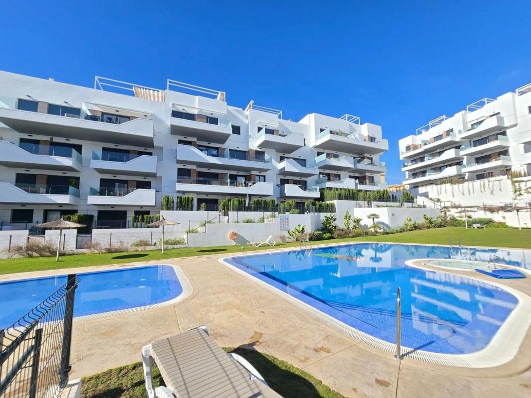 Venta de piso en Barrio Las Filipinas, Orihuela
photo 1