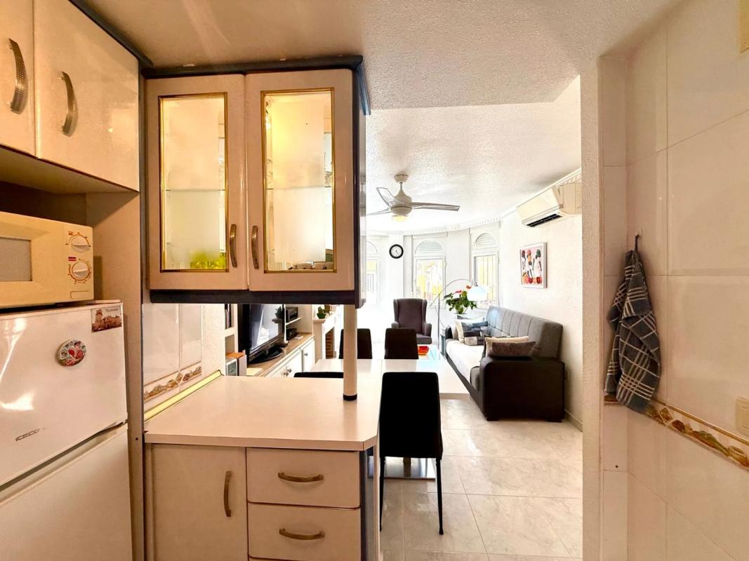 Sale of independent chalet in Carretera San Miguel de Salinas, Orihuela
 photo 4
