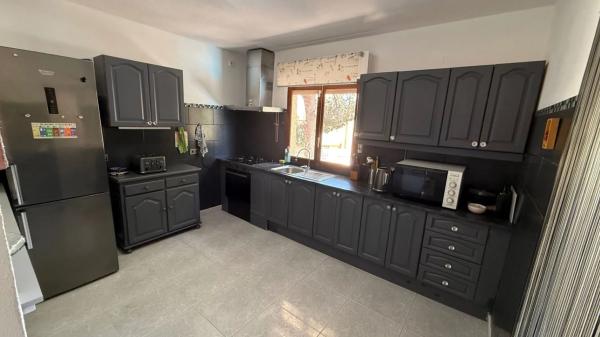 Independent chalet for sale in Calle los Pirineos, Orihuela
thumbnail 2