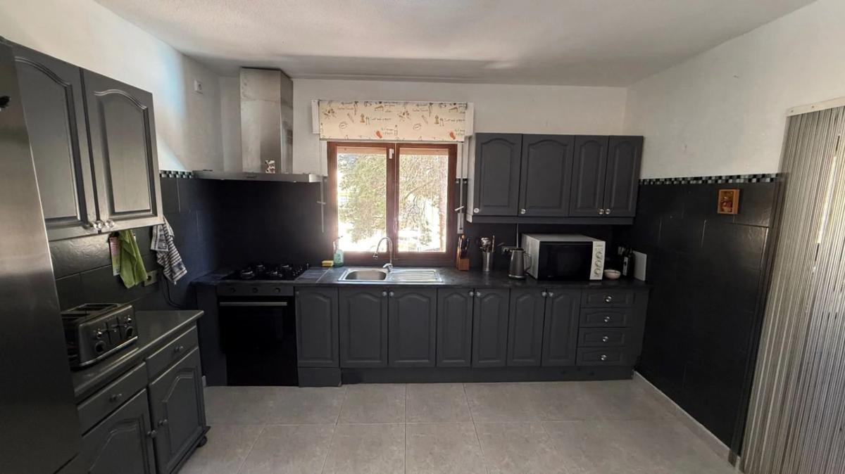 Sale of independent chalet in Calle los Pirineos, Orihuela
 photo 4