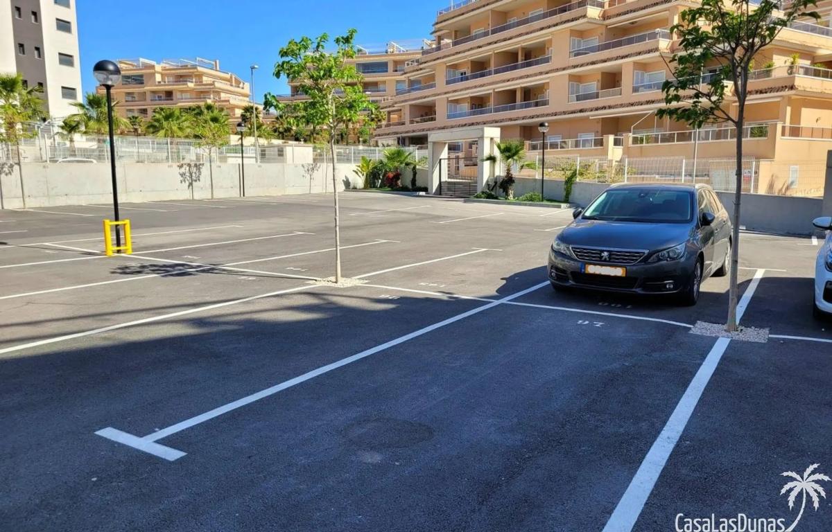 Duplex sale in Calle la Verbena de la Paloma, Orihuela photo 4
