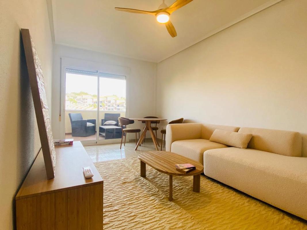 Venta de piso en PL O-1 FILIPINAS, 3, Orihuela
photo 5