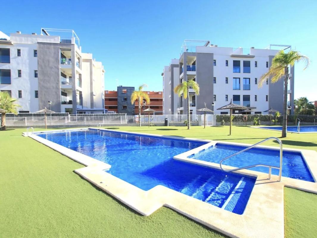 Venta de piso en Calle Gigantes y Cabezudos, Orihuela
photo 4
