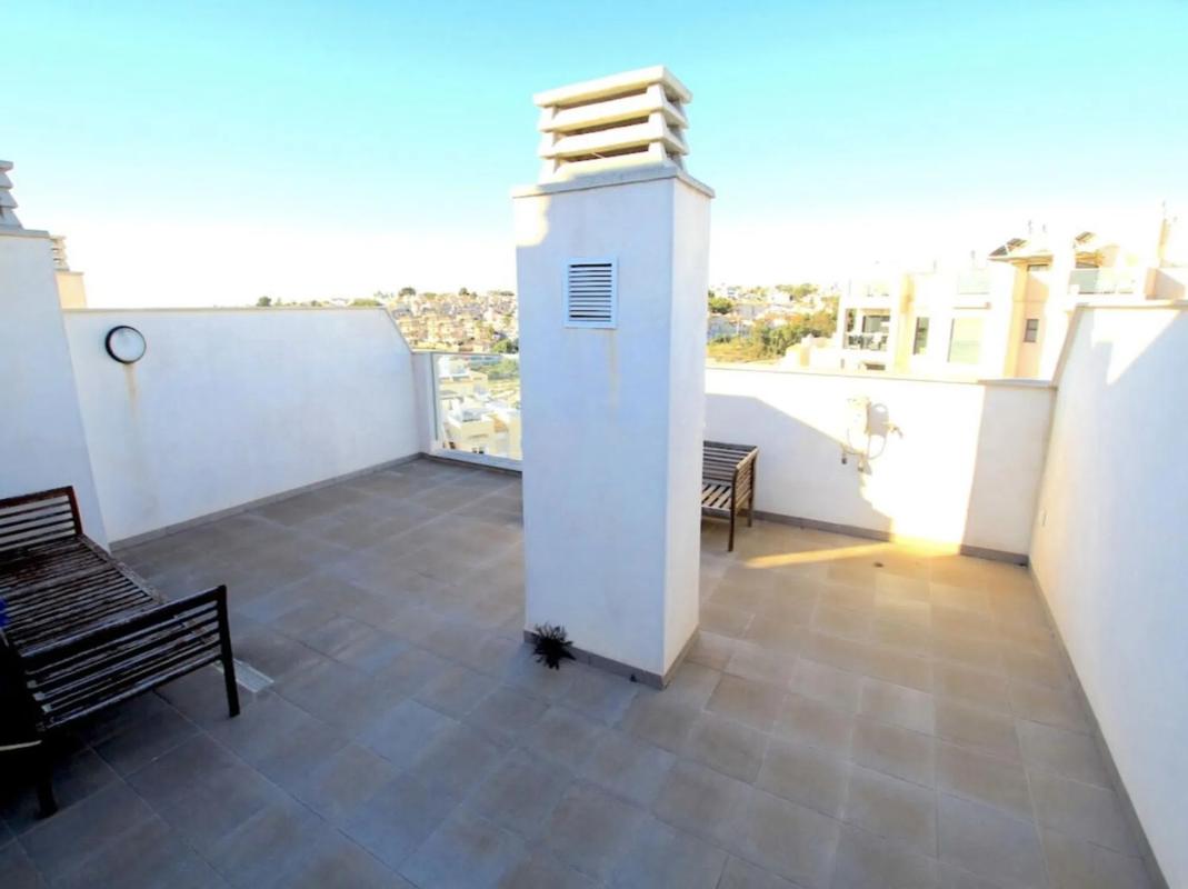 Venta de piso en Calle Gigantes y Cabezudos, Orihuela
photo 5