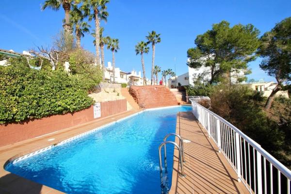 Independent chalet for sale in Avenida Ramblas de Oleza, Orihuela
 photo 2