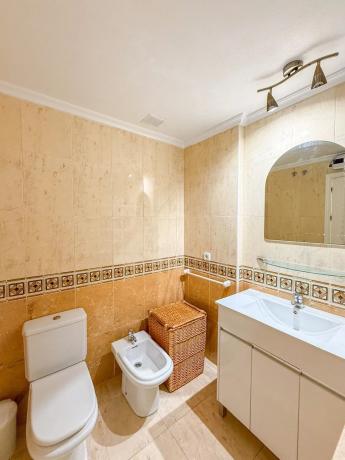 Chalet adosado en venta en  Calle Soria, 148 , Orihuela photo 3