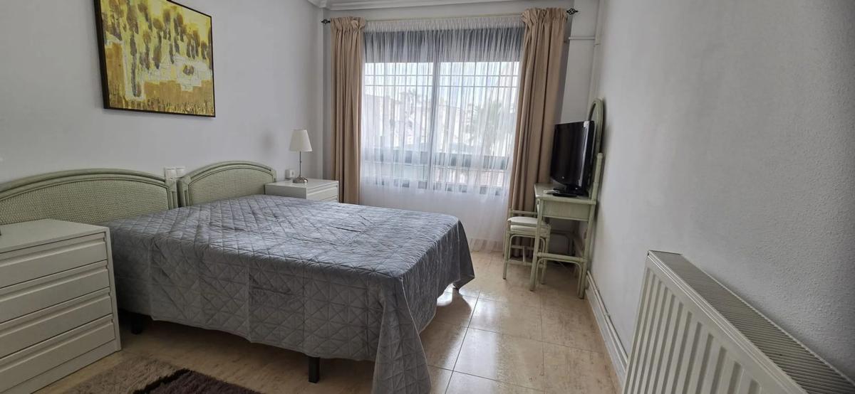 Sprzedaż szeregowego domku w Calle Soria, 148 , Orihuela photo 5