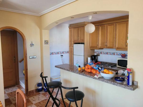 Chalet adosado en venta en  Calle Castillo de la Mola, 2 , Orihuela photo 3