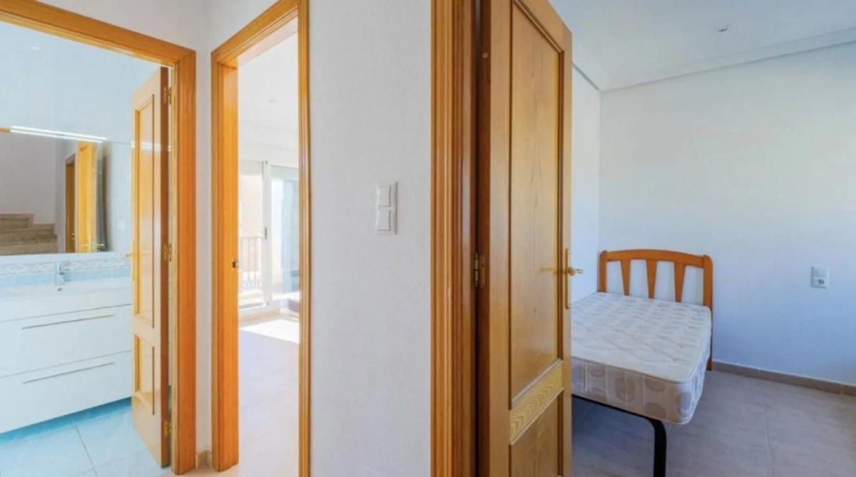 Sale of townhouse in Calle 35 la Florida , Orihuela photo 4