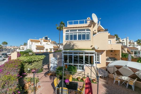 Venta de piso en Barrio Playa Flamenca, Orihuela
 photo 1