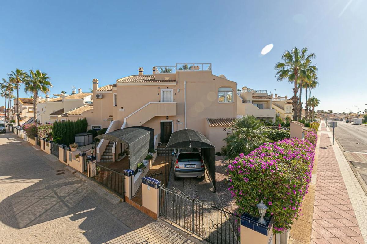 Продажа квартиры на Barrio Playa Flamenca, Ориуэла
photo 5