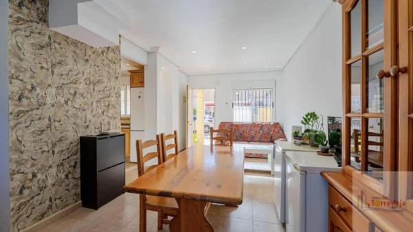 Independent chalet for sale in Barrio Playa Flamenca, Orihuela
 photo 1