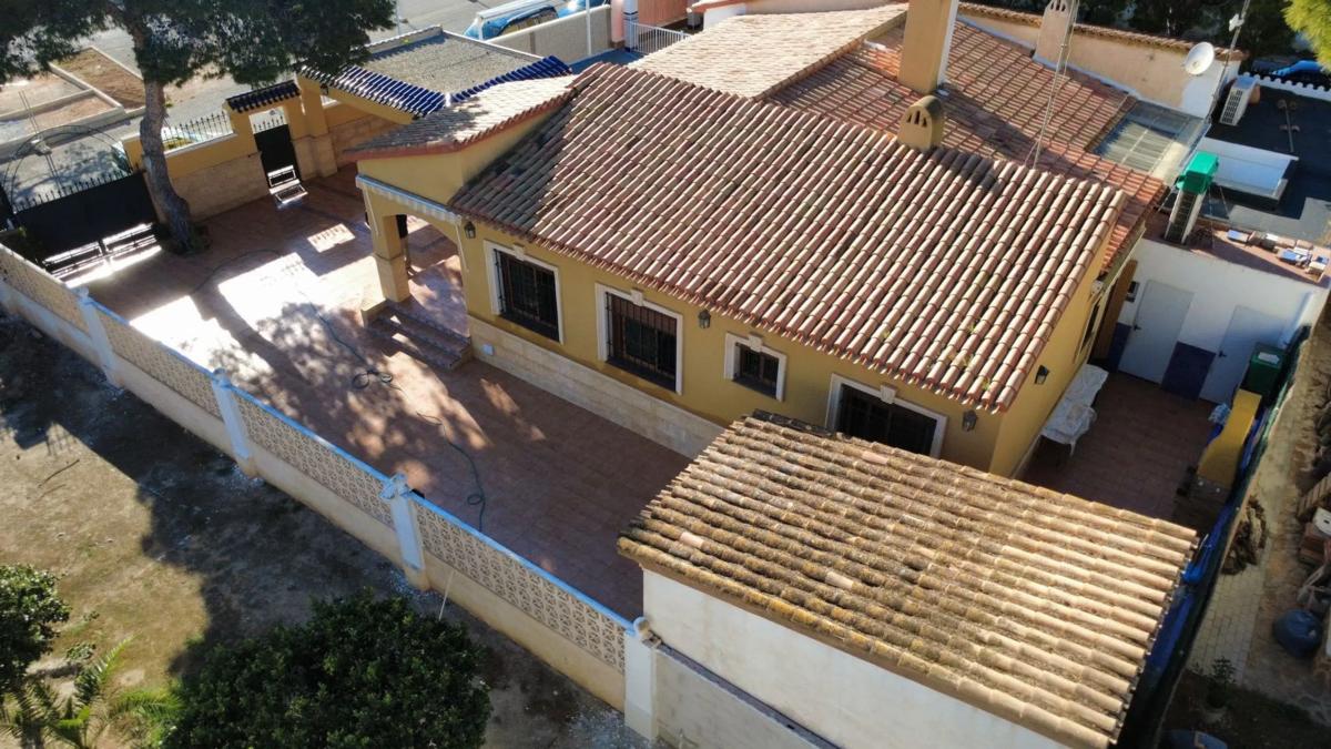 Properties for sale and rent in Spain photo 4
