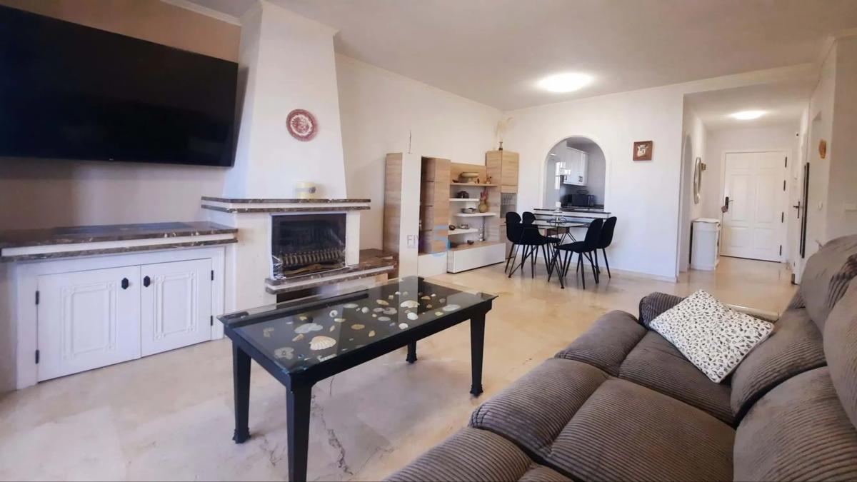 Продажа отдельного шале в  Barrio Villamartín, Ориуэла photo 2
