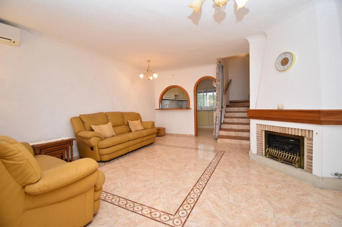 Sprzedaż szeregowego domku w  Barrio Villamartín , Orihuela photo 4