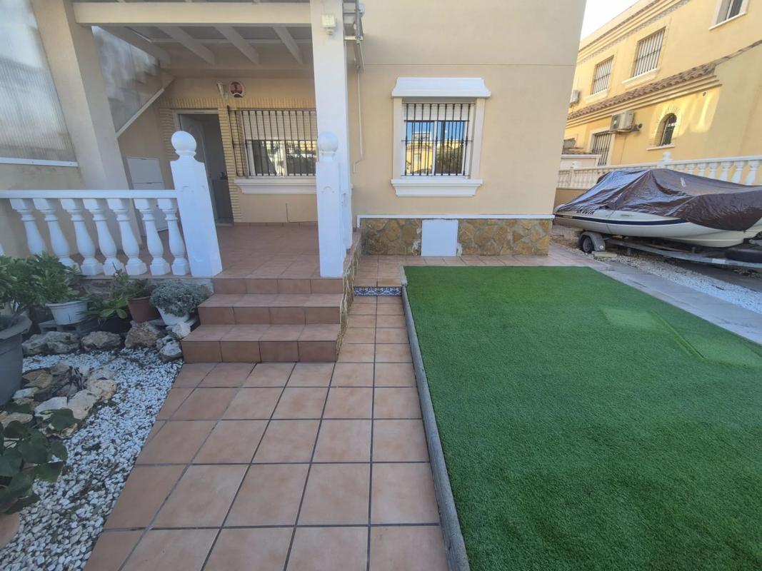 Venta de piso en Barrio Villamartín, Orihuela
photo 4