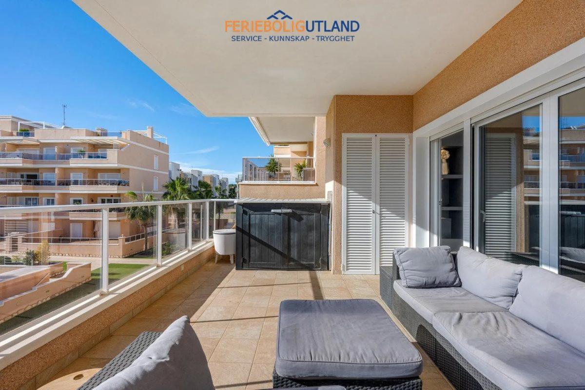 Venta de piso en Calle Tomás Bretón, Orihuela
photo 3