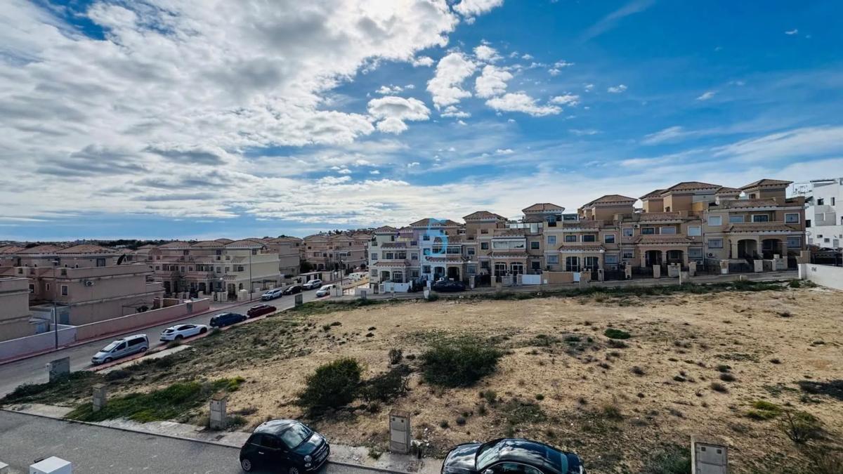 Venta de chalet independiente en Barrio Villamartín, Orihuela
 photo 4
