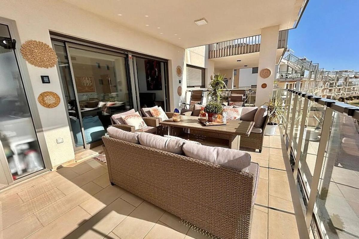 Venta de piso en Calle Pimienta s/n, Orihuela
 photo 2