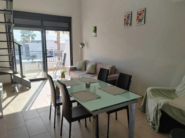 Ático en venta en Calle Paso de Calais, 524, Orihuela thumbnail 2