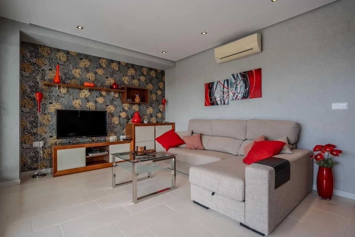 Sale of independent chalet in Calle Gibraltar, Orihuela
photo 5