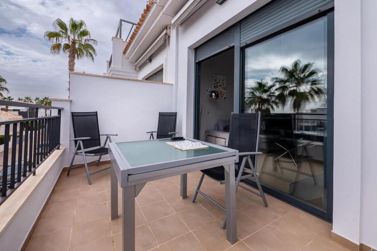 Venta de ático en Barrio Villamartín, Orihuela photo 2