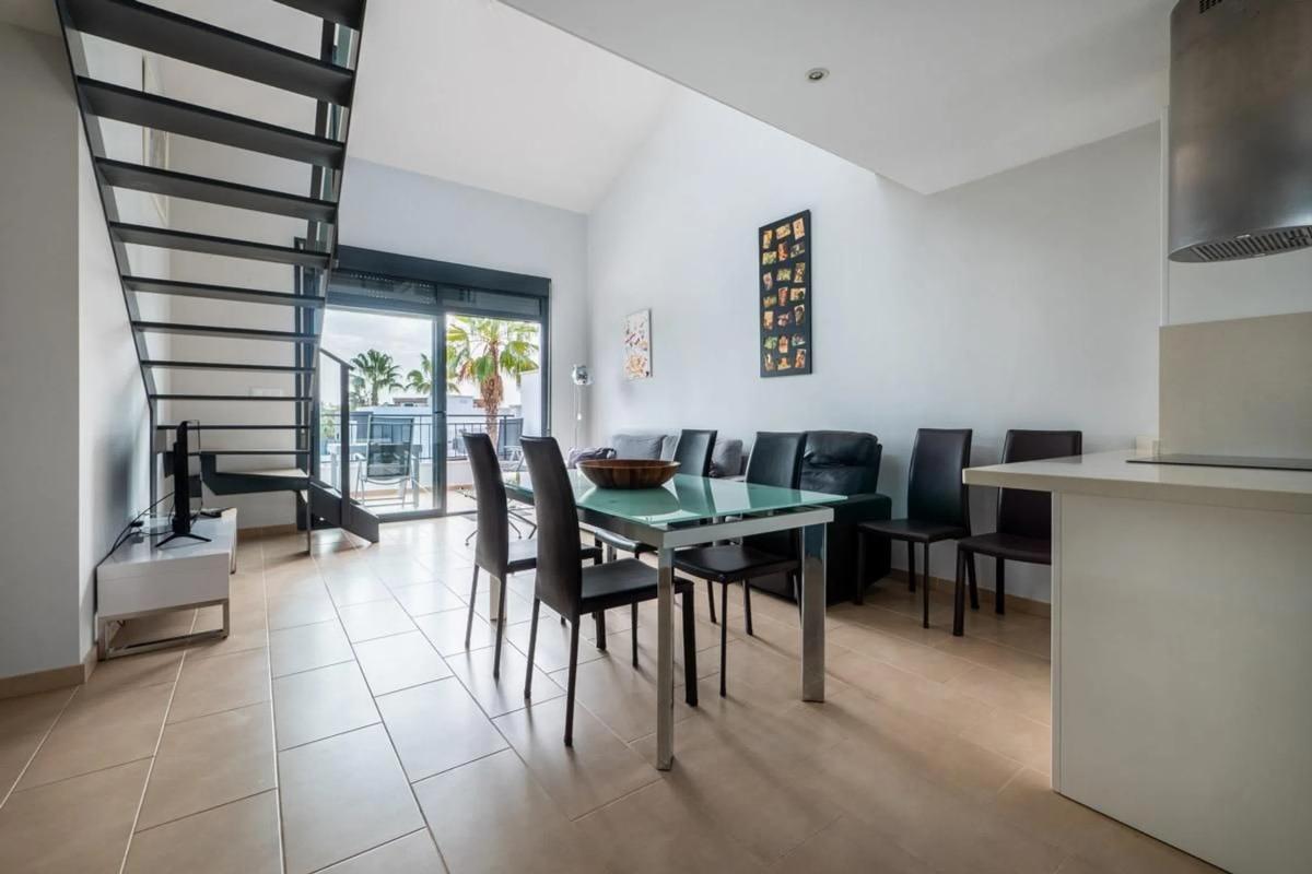 Venta de ático en Barrio Villamartín, Orihuela photo 4