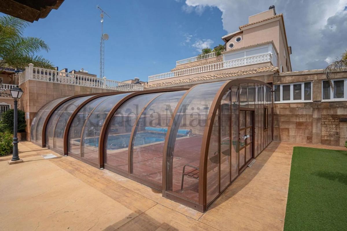 Venta de chalet independiente en Barrio Villamartín, Orihuela
photo 2