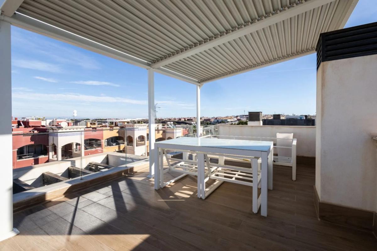Venta de chalet independiente en Calle Navia, Orihuela
 photo 3