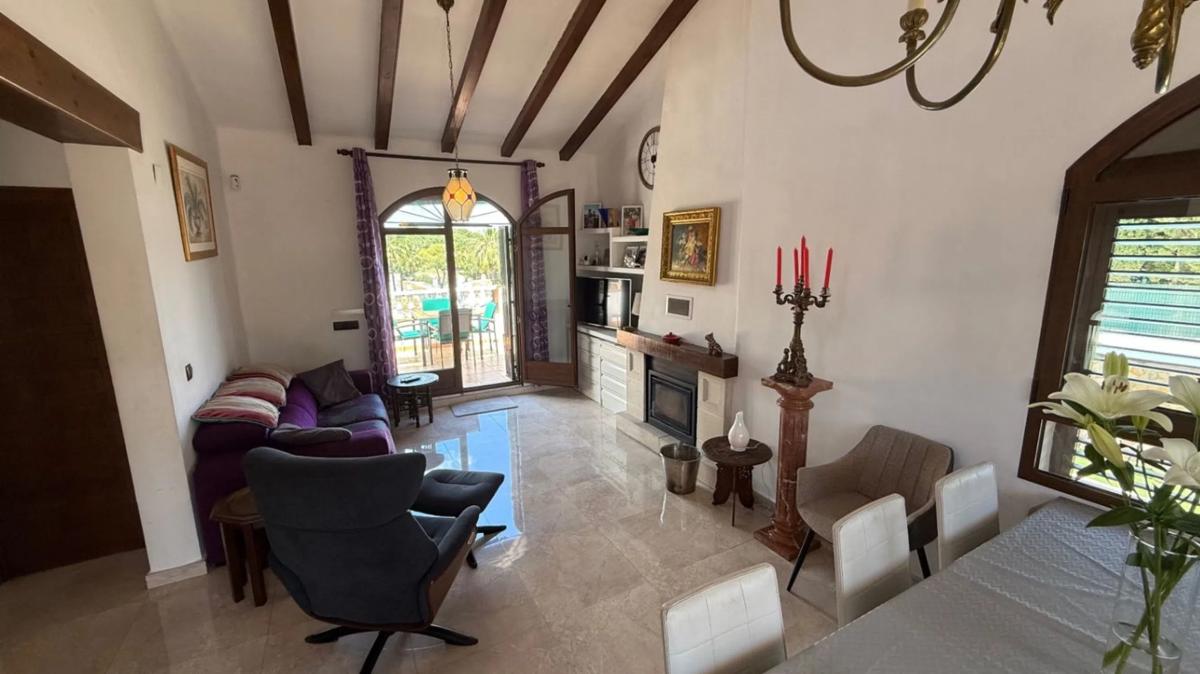 Venta de chalet independiente en Barrio Villamartín, Orihuela
 photo 4