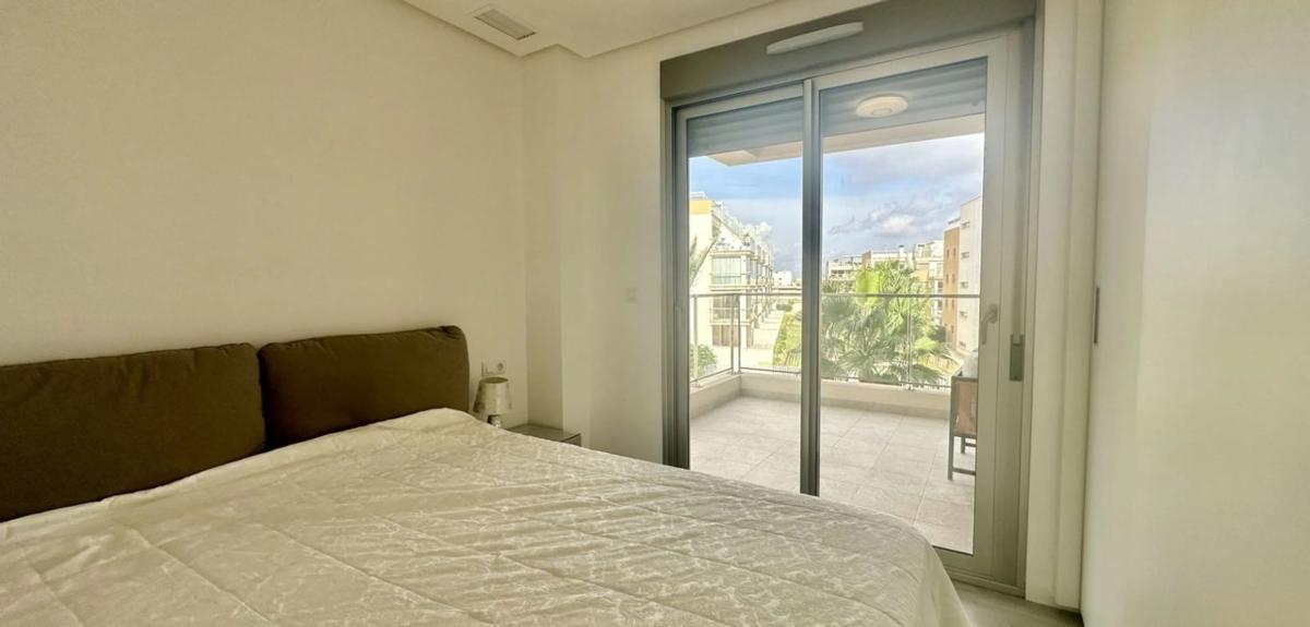 Venta de piso en Calle Vainilla, 5, Orihuela
 photo 4