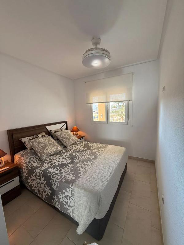 Venta de piso en Calle Cardamomo, Orihuela
photo 1