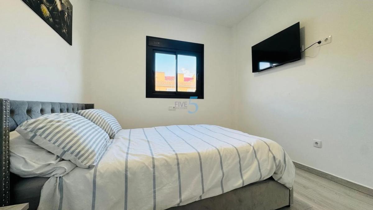 Venta de piso en Barrio Villamartín, Orihuela
 photo 4