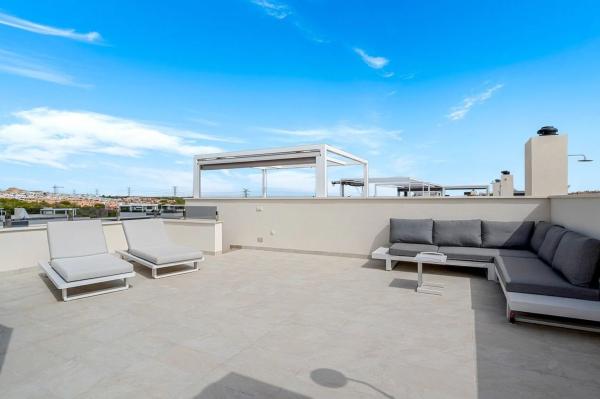 Venta de piso en Barrio Villamartín, Orihuela
 photo 2