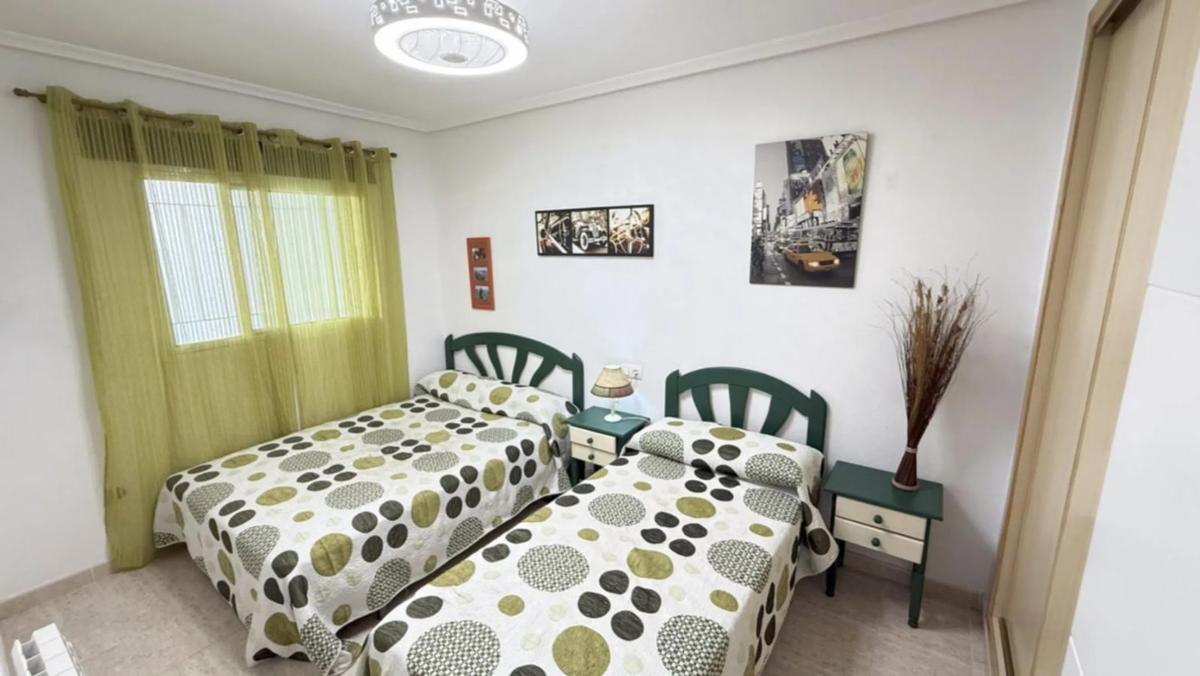 Venta de chalet independiente en Calle Pino Piñonero, Orihuela
 photo 3