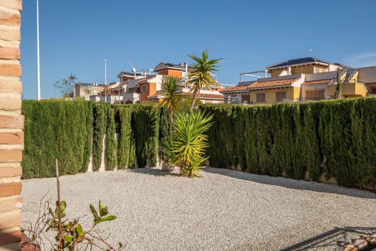 Venta de piso en Calle Pino Piñonero, 47, Orihuela
 photo 4