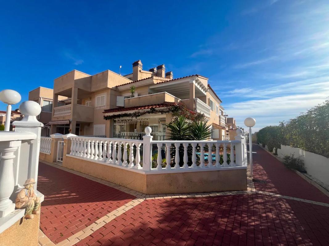 Sprzedaż duplexu w Barrio Zeniamar, Orihuela photo 1