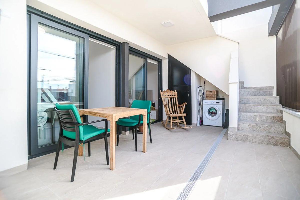 Venta de ático en Barrio Zona Lago - Los Almendros, Orihuela photo 3