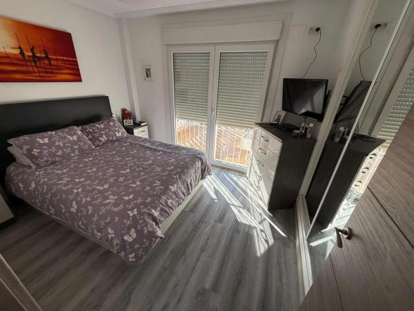 Chalet independiente en venta en Calle Panticosa, Orihuela
photo 1
