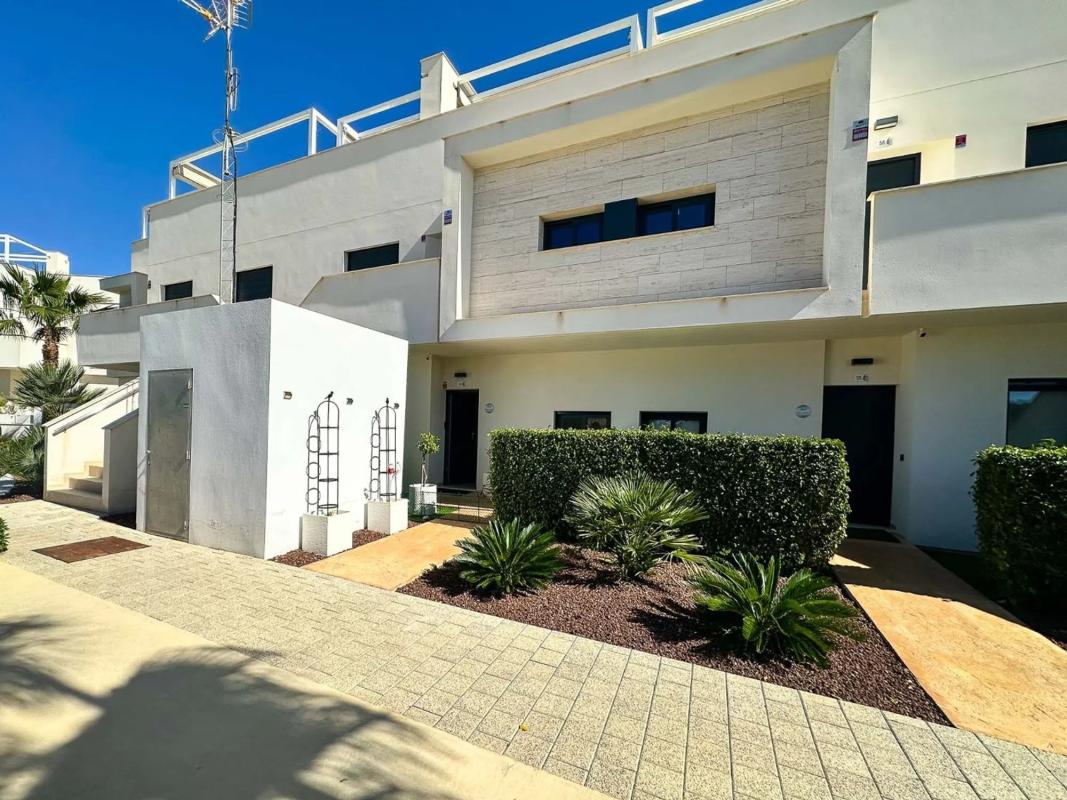 Venta de piso en Pinar de Campoverde, Pilar de la Horadada
photo 1