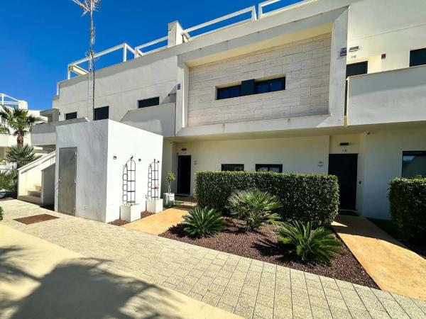Venta de piso en Pinar de Campoverde, Pilar de la Horadada
photo 1